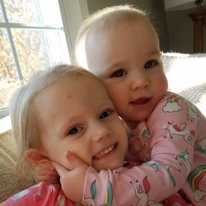 Meet your Posher, Whitney